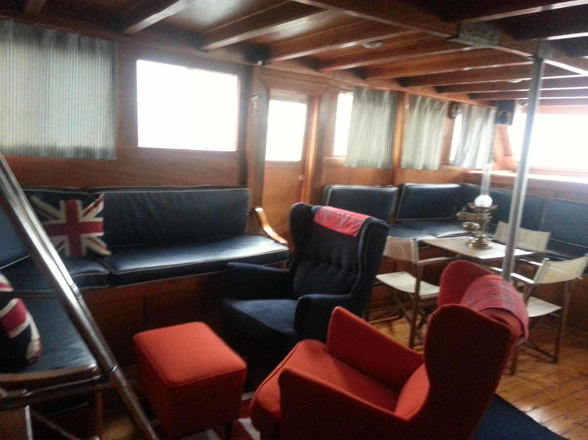 Venezia Boat & Breakfast Caicco Freedom Hotel Exterior photo